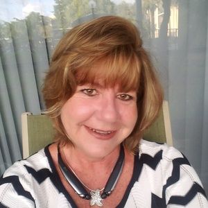 Meet your Posher, Alina